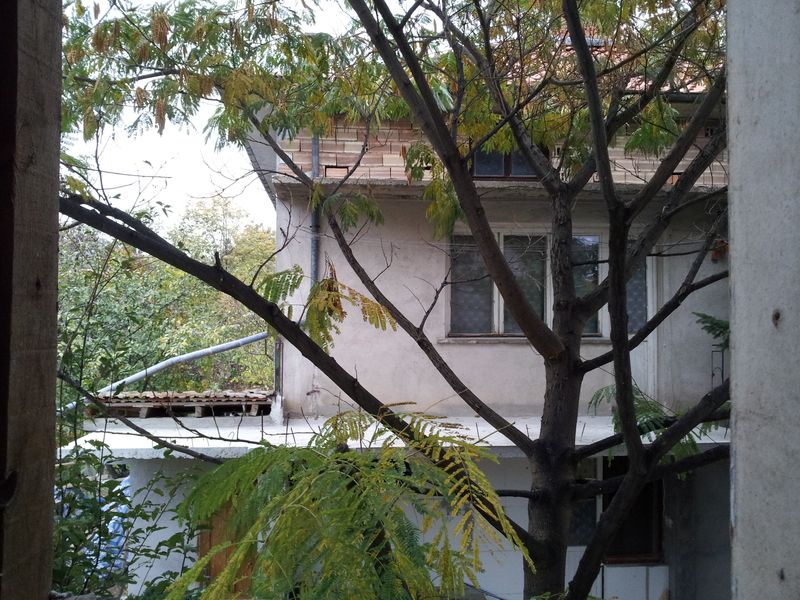 Север - изглед от стълбището